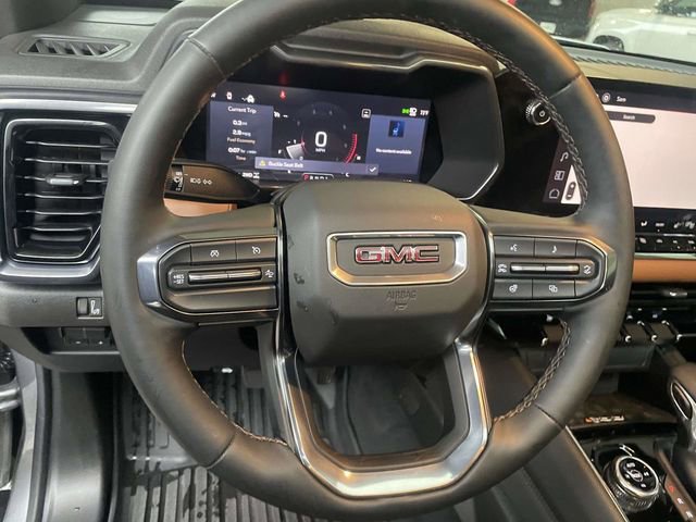 Used 2024 GMC Canyon AT4 w/ AT4 Premium Package AWD/4WD image 21
