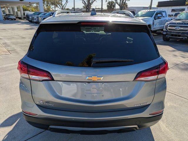 Used 2023 Chevrolet Equinox Premier image 3