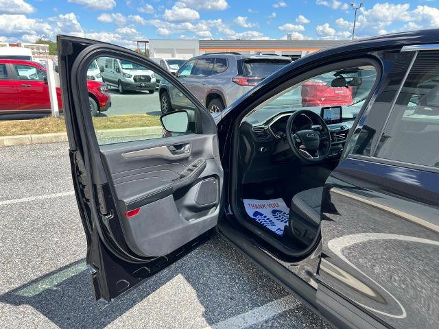 Certified 2022 Ford Escape SE w/ Convenience Package image 10