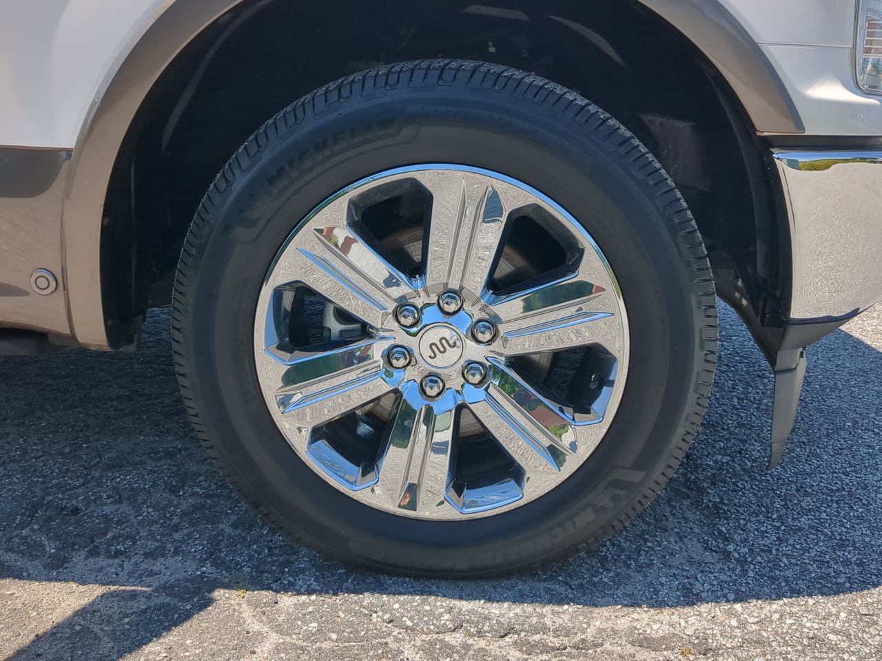 Certified 2019 Ford F150 King Ranch w/ Equipment Group 601A Luxury RWD image 9