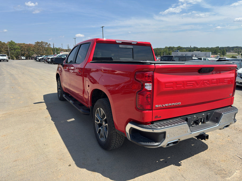 Used 2025 Chevrolet Silverado 1500 LT AWD/4WD image 7