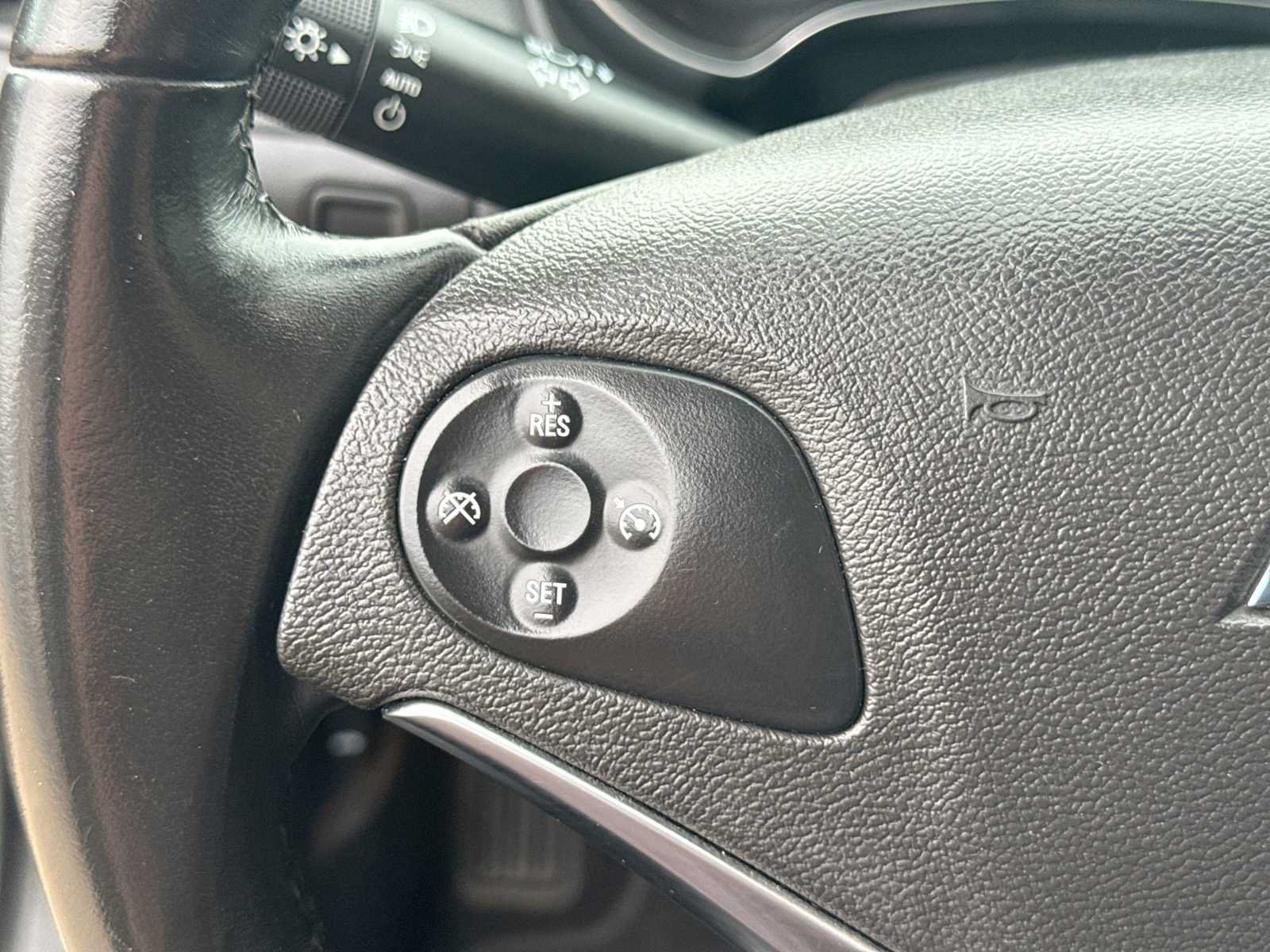 Used 2019 Chevrolet Impala LT FWD image 22
