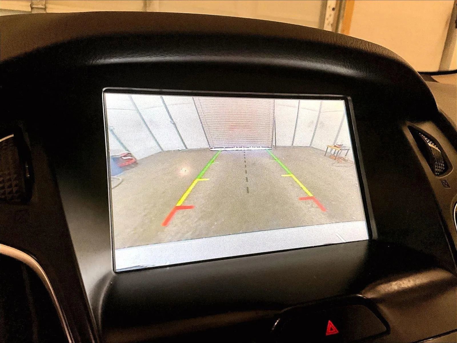 Certified 2018 Ford Focus SEL FWD image 20