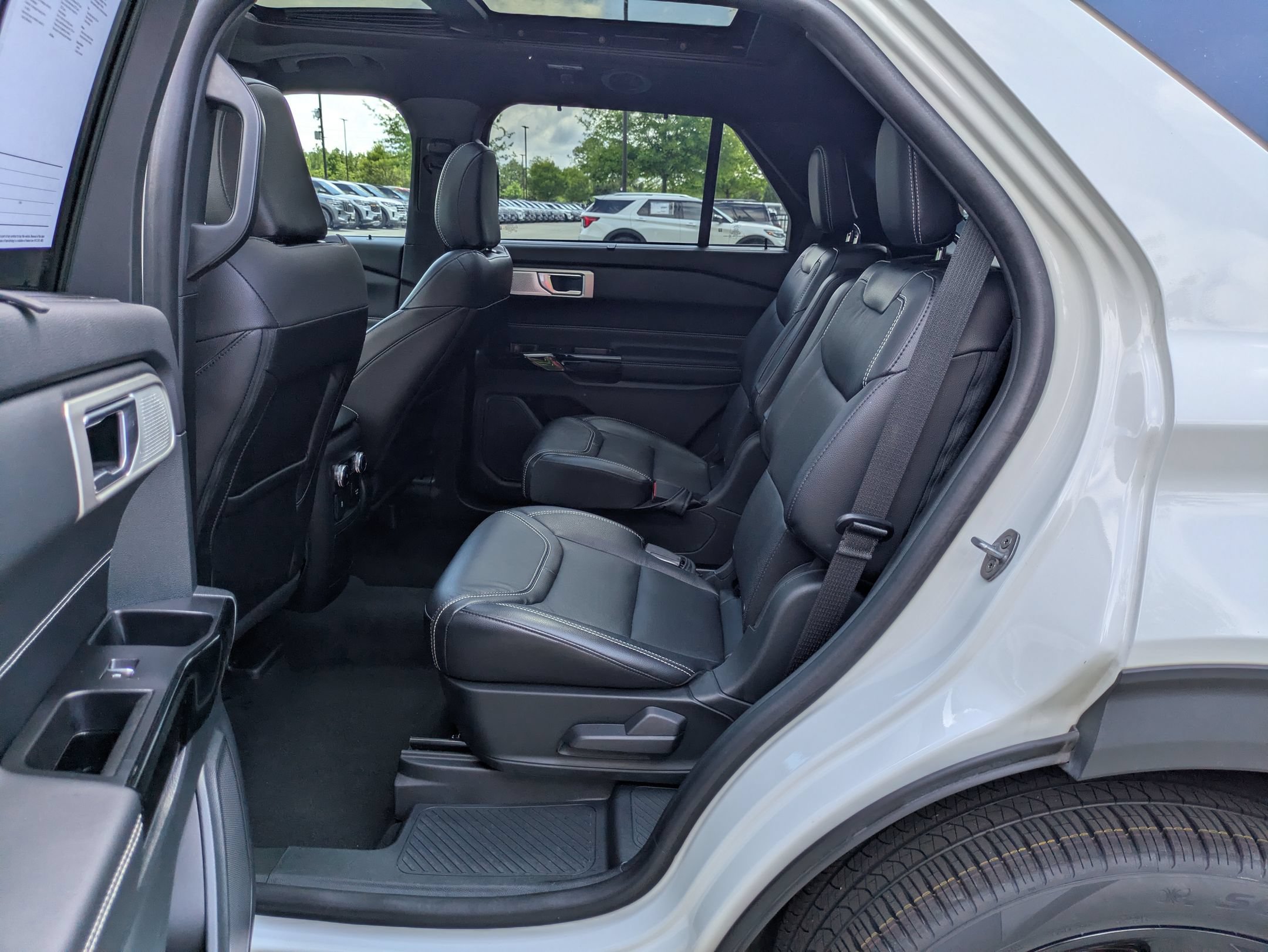 Certified 2023 Ford Explorer ST w/ Equipment Group 401A AWD/4WD image 30
