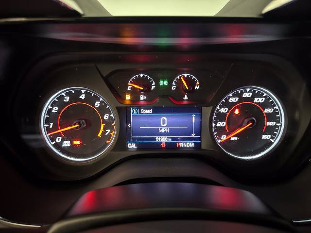 Used 2022 Chevrolet Camaro LT RWD image 21