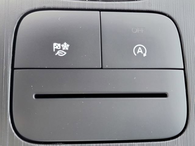 Certified 2025 Ford Escape Active FWD image 4