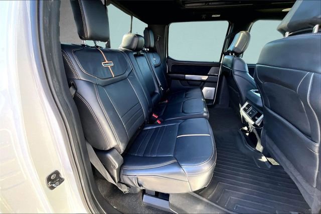 Certified 2024 Ford F350 Platinum w/ FX4 Off-Road Package image 26