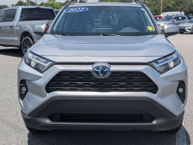 Used 2022 Toyota RAV4 XLE Premium AWD/4WD image 8