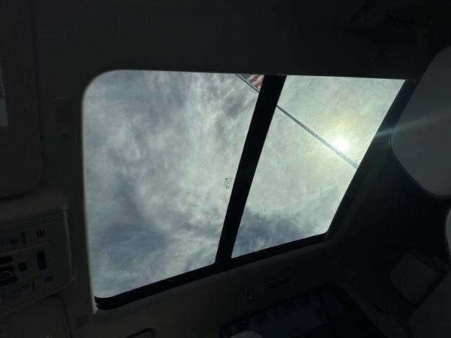 Used 2021 GMC Yukon Denali image 21