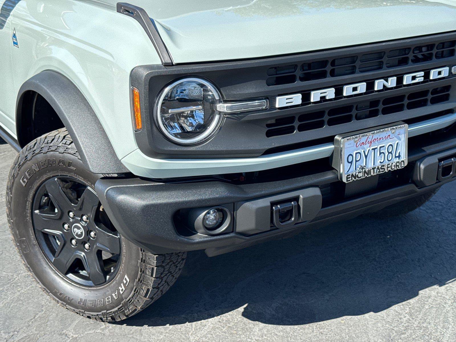 Certified 2024 Ford Bronco Black Diamond AWD/4WD image 3