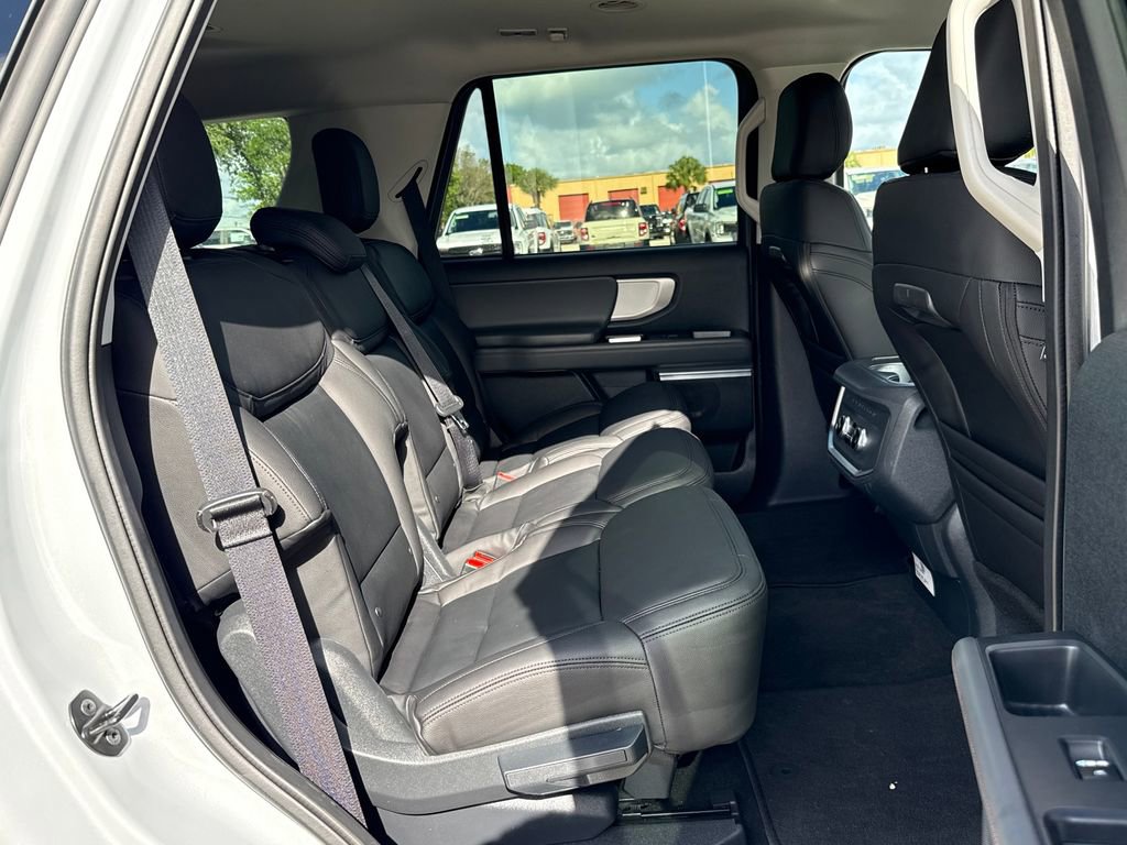 Certified 2025 Ford Expedition Active RWD image 10