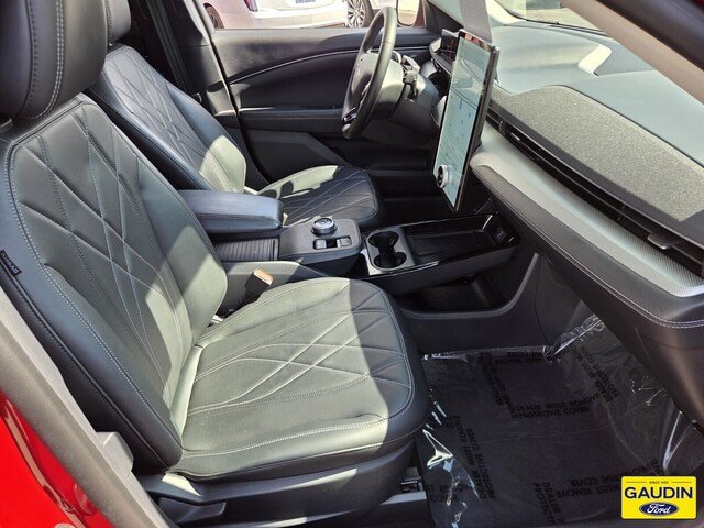 Certified 2023 Ford Mustang Mach-E Select RWD image 15