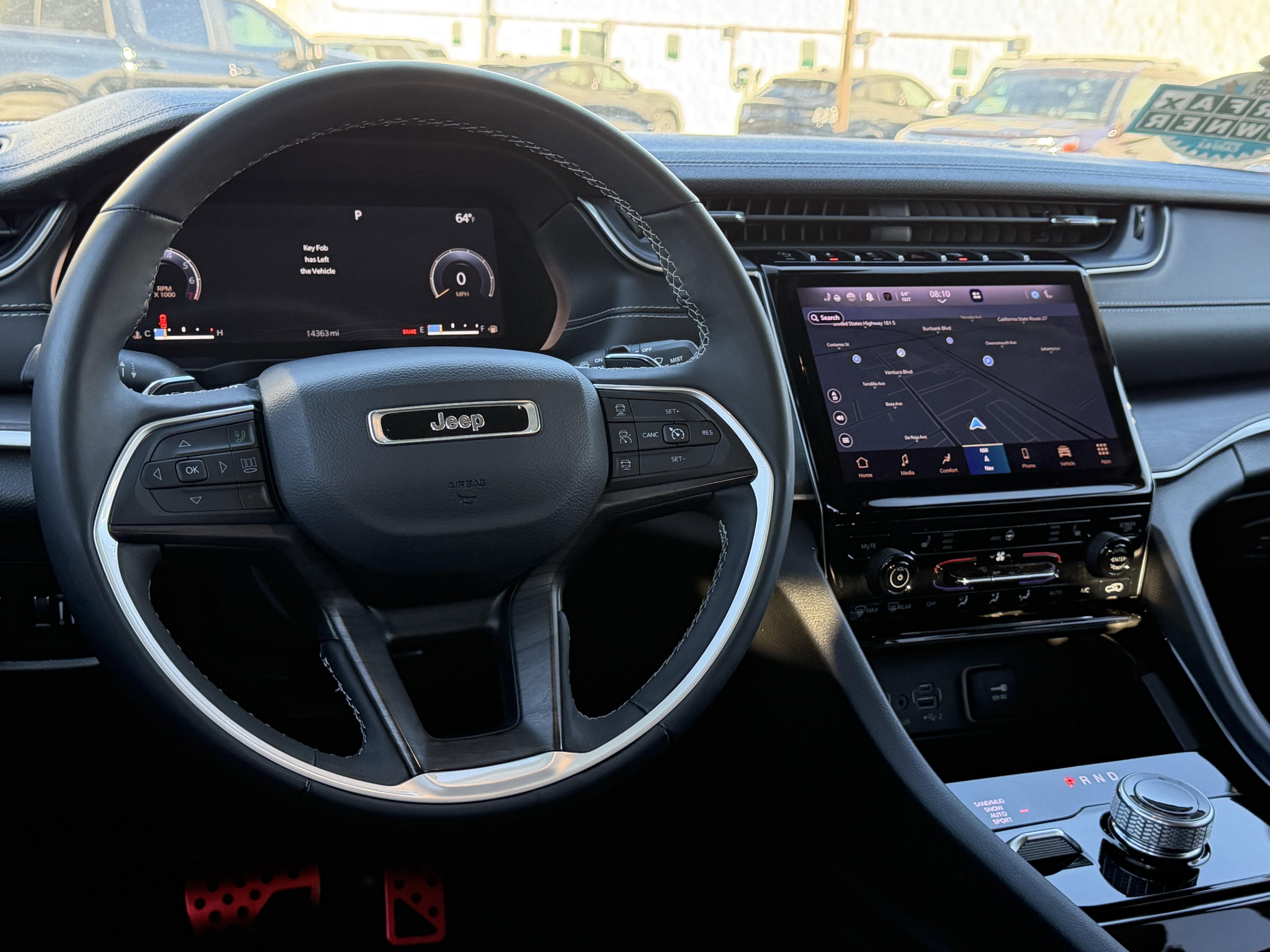 Used 2023 Jeep Grand Cherokee Limited image 20