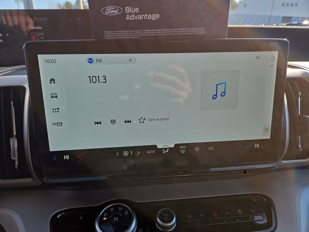 Certified 2025 Ford Expedition Active AWD/4WD image 9