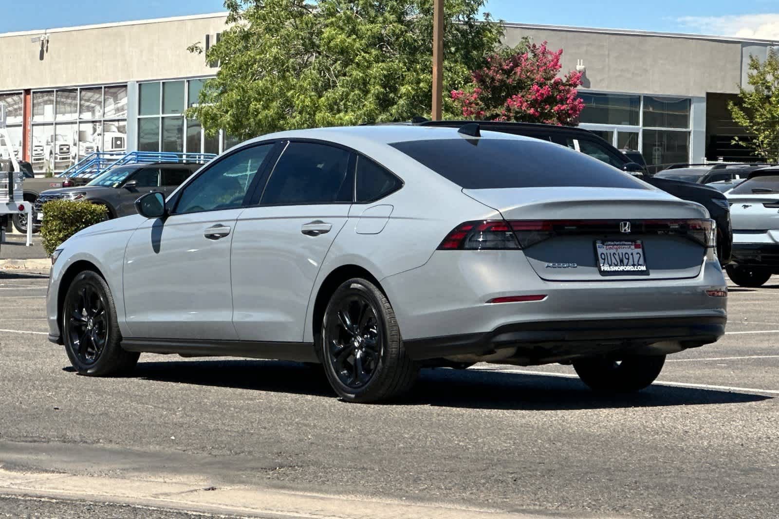 Used 2025 Honda Accord SE image 6