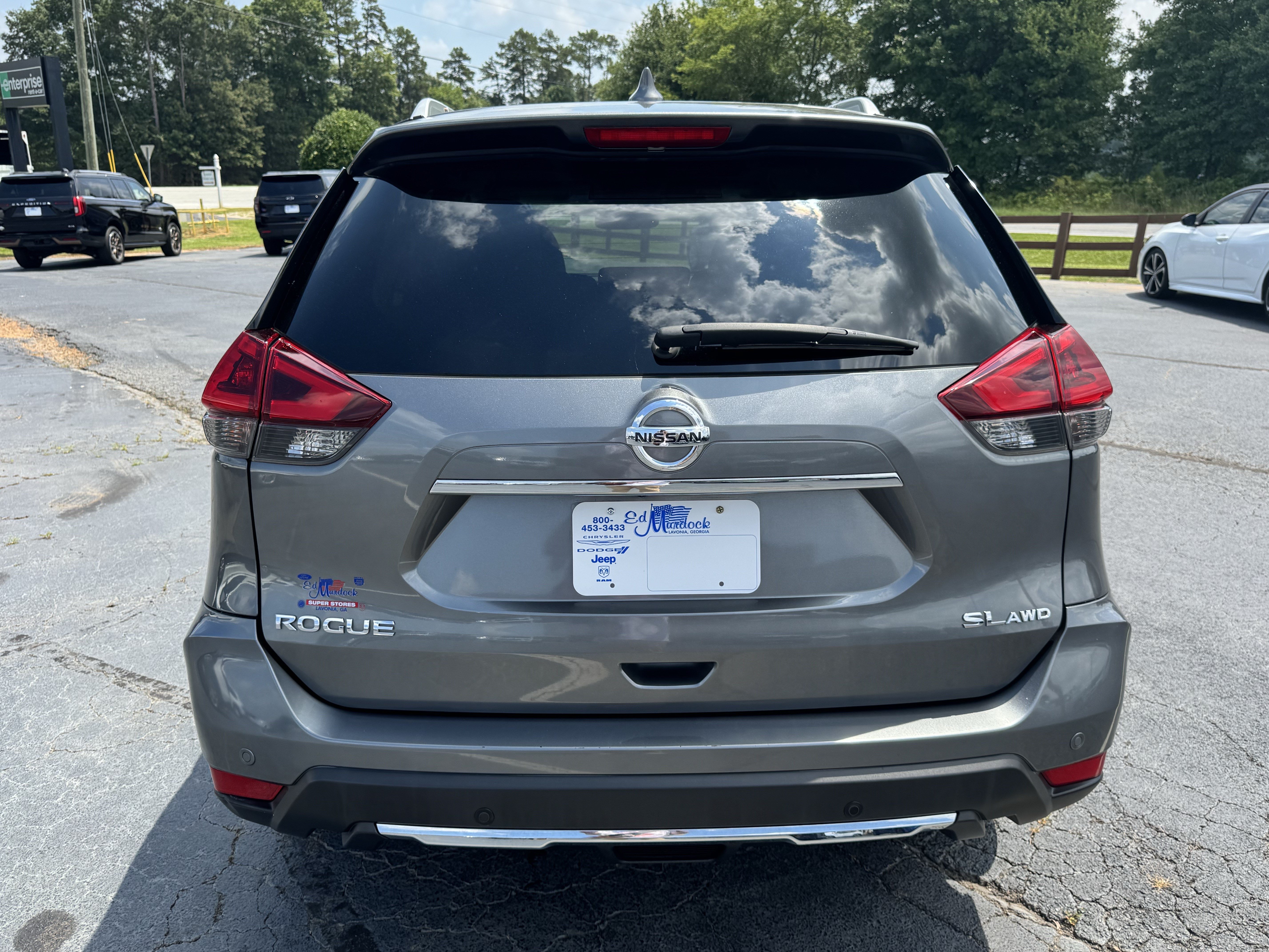 Used 2019 Nissan Rogue SL AWD/4WD image 6