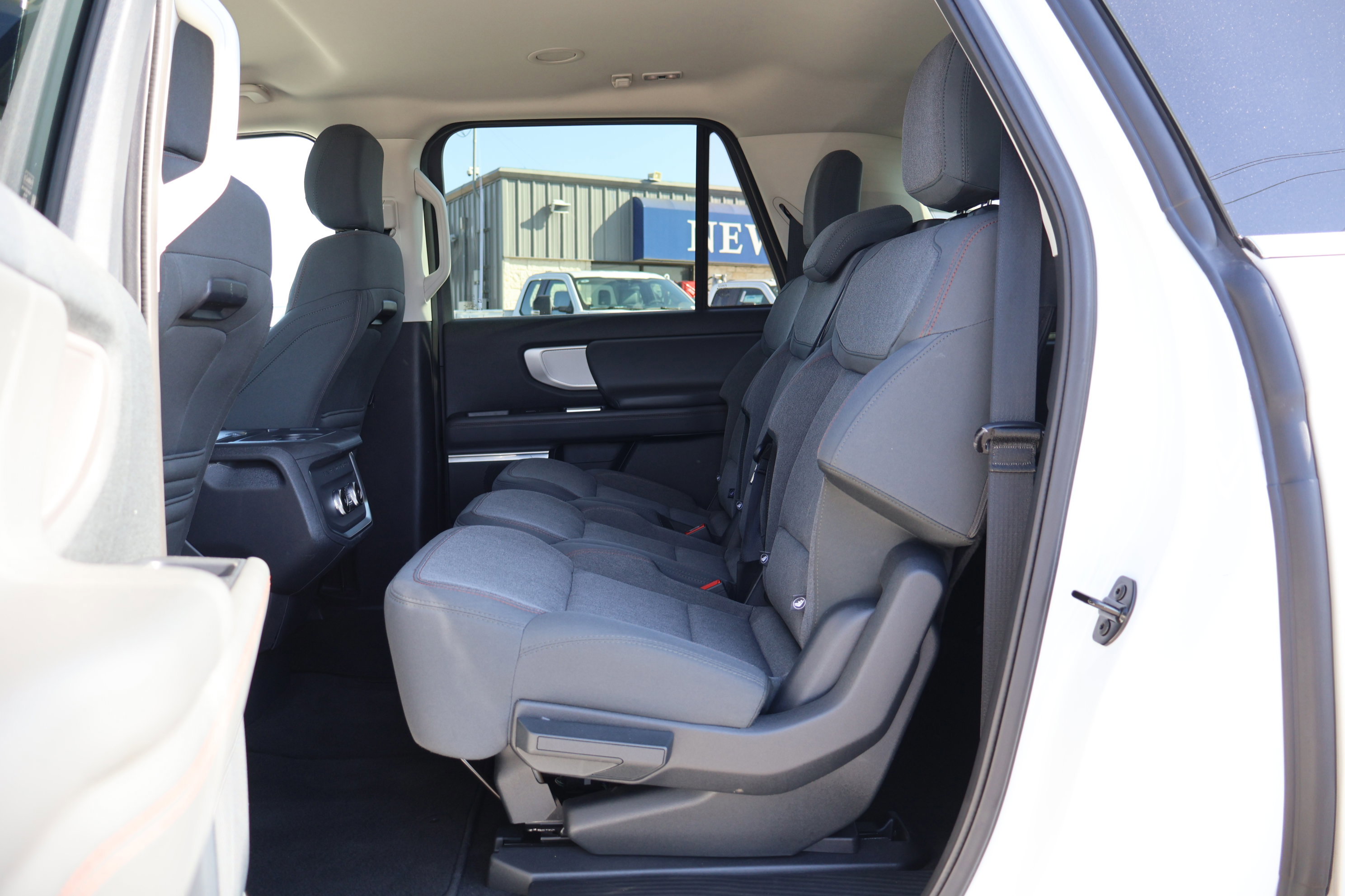 Certified 2025 Ford Expedition Max Active image 30