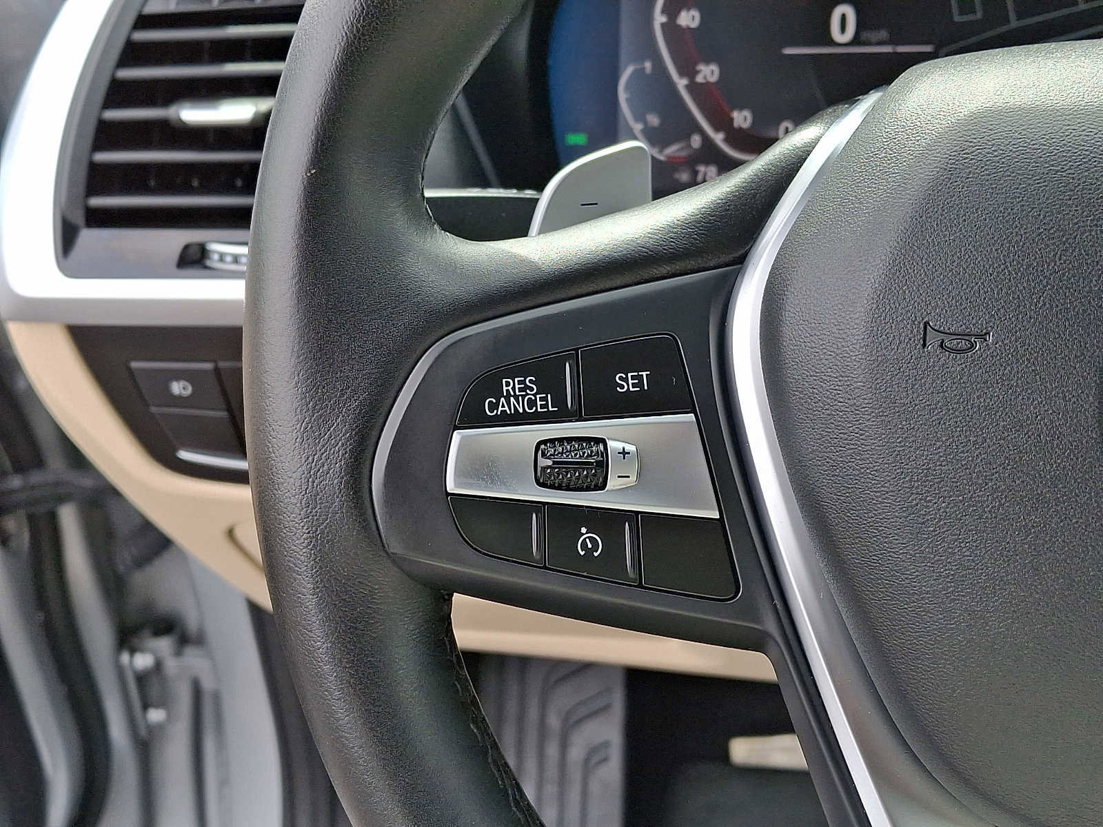 Used 2020 BMW X4 xDrive30i w/ Premium Package image 23