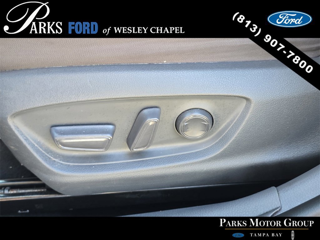 Used 2021 Toyota Camry LE image 19