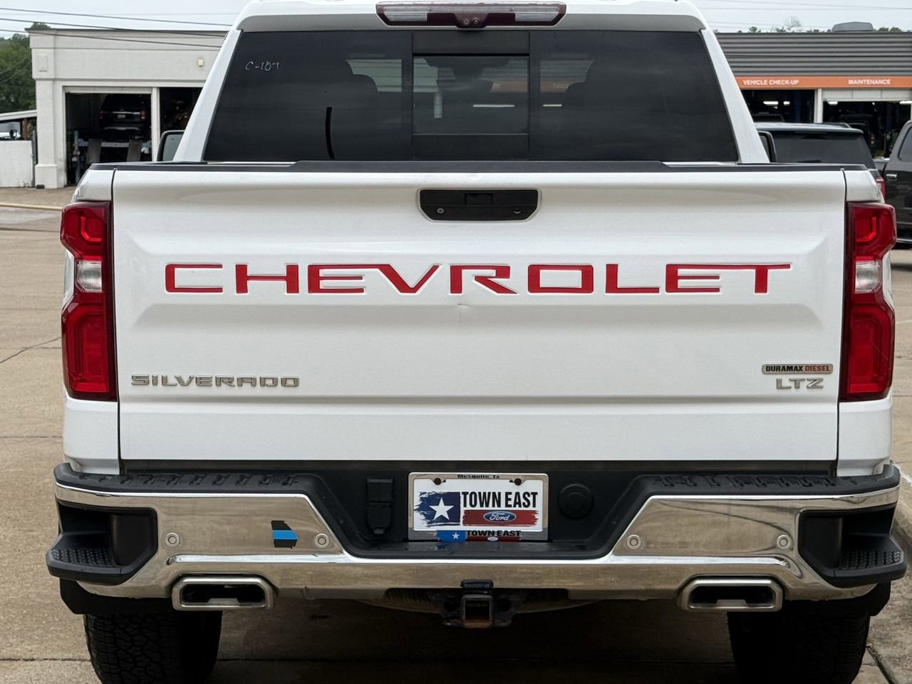 Used 2020 Chevrolet Silverado 1500 LTZ w/ LTZ Premium Package image 5