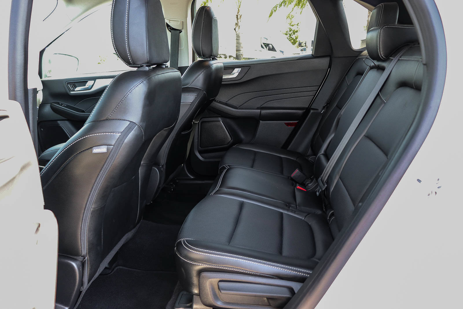 Certified 2022 Ford Escape SEL FWD image 17