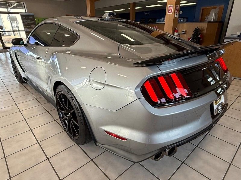 Certified 2020 Ford Mustang Shelby GT350 w/ Technology Package image 5