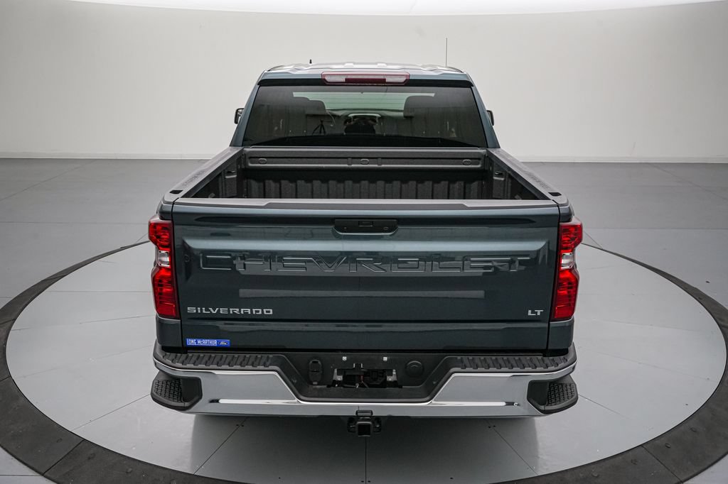 Used 2021 Chevrolet Silverado 1500 LT AWD/4WD image 5