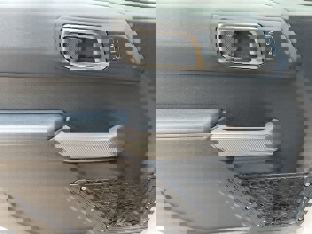 Certified 2023 Ford Bronco Outer Banks image 4