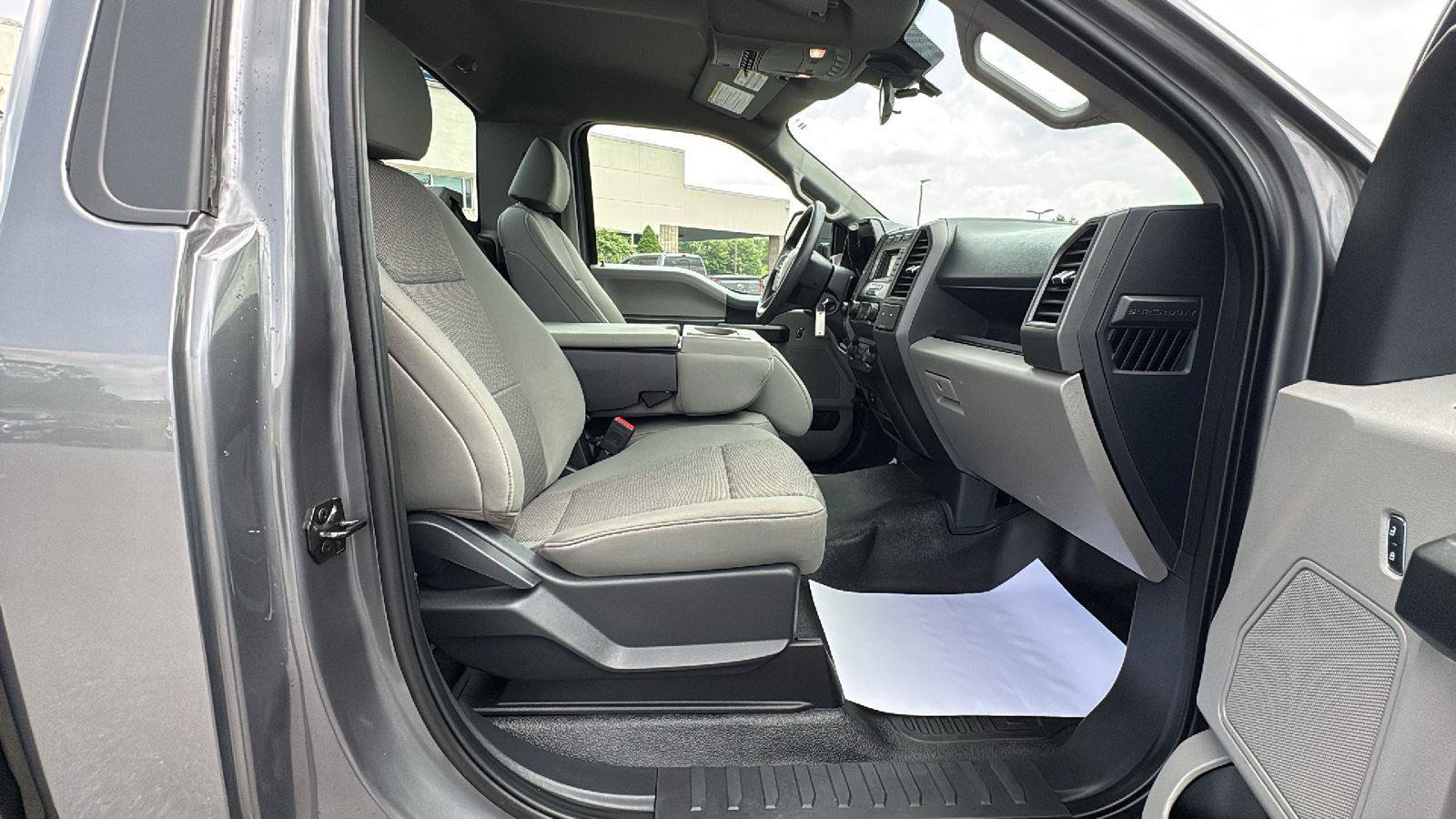 Certified 2022 Ford F250 XL w/ STX Appearance Package AWD/4WD image 12