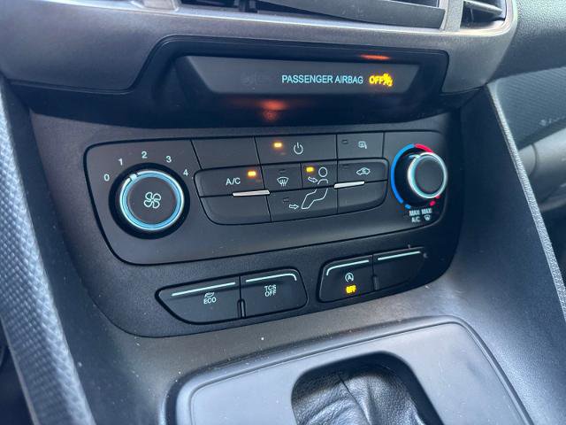 Certified 2022 Ford Transit Connect XL image 24