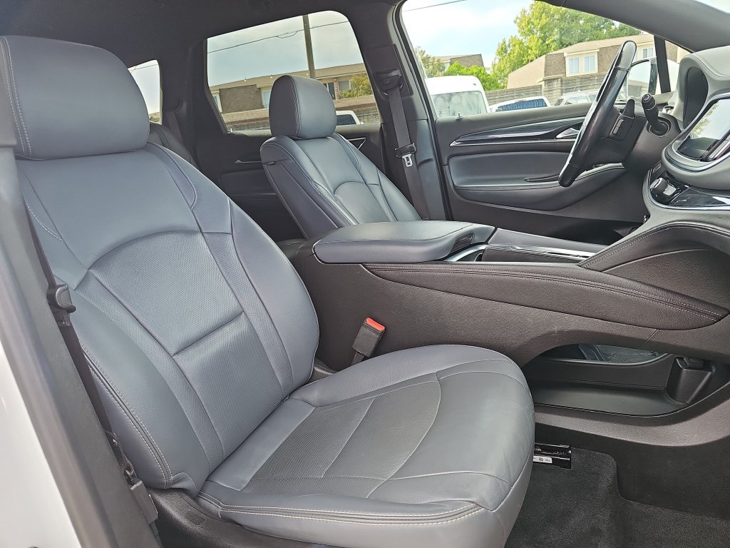 Used 2022 Buick Enclave Premium FWD image 10
