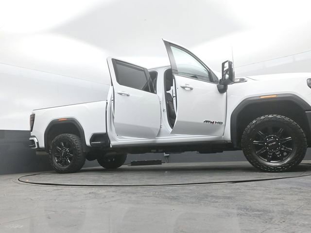 Used 2024 GMC Sierra 2500 AT4 w/ Max Trailering Package AWD/4WD image 29