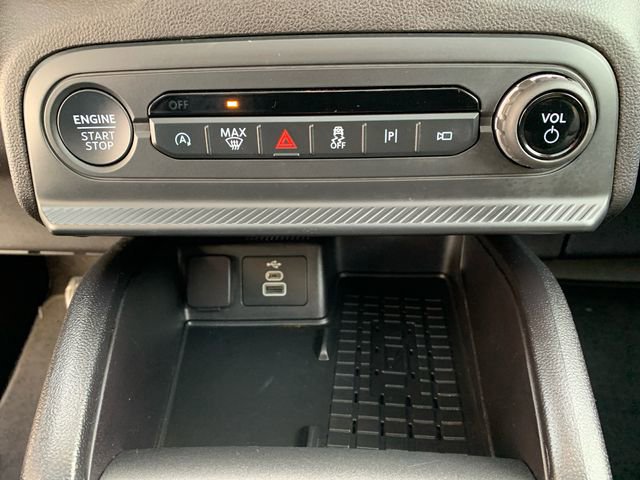 Certified 2025 Ford Bronco Sport Outer Banks w/ Outer Banks Tech Package+ image 32