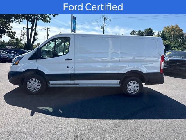 Certified 2025 Ford Transit 250 Low Roof w/ Exterior Upgrade Package RWD image 4