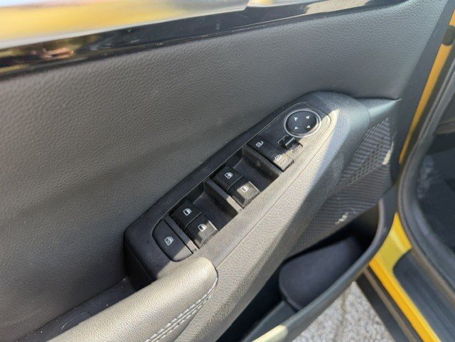Used 2022 Kia Seltos S AWD/4WD image 12