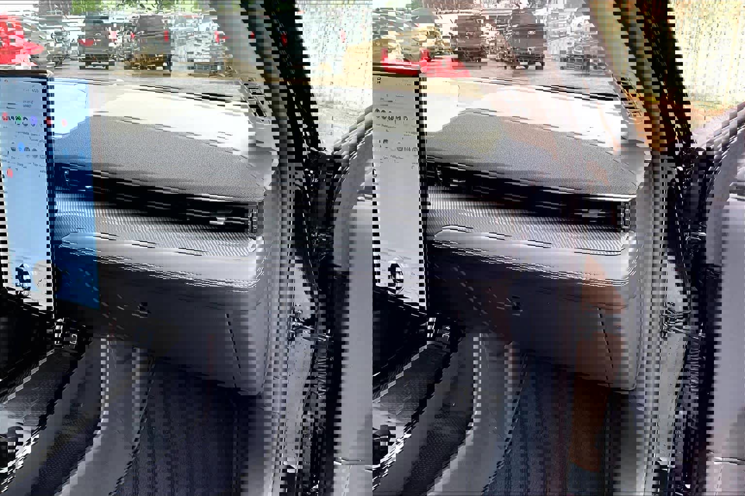 Certified 2025 Ford Mustang Mach-E Select image 18