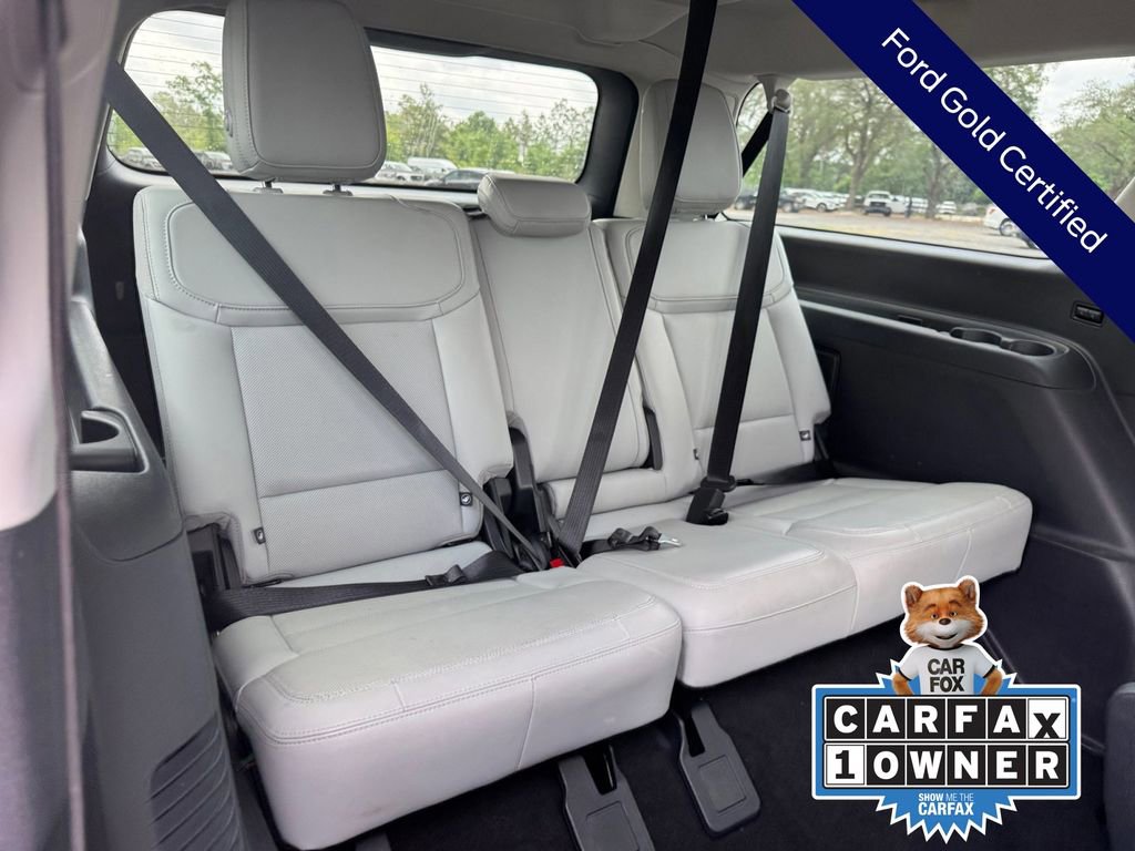 Certified 2025 Ford Expedition Max Platinum w/ Driver's Package AWD/4WD image 28