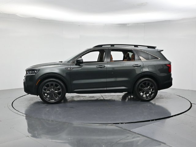 Used 2022 Kia Sorento SX Prestige w/ Rust Color Package AWD/4WD image 6