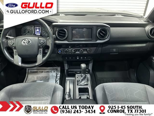 Used 2018 Toyota Tacoma TRD Off-Road w/ Technology Package AWD/4WD image 12