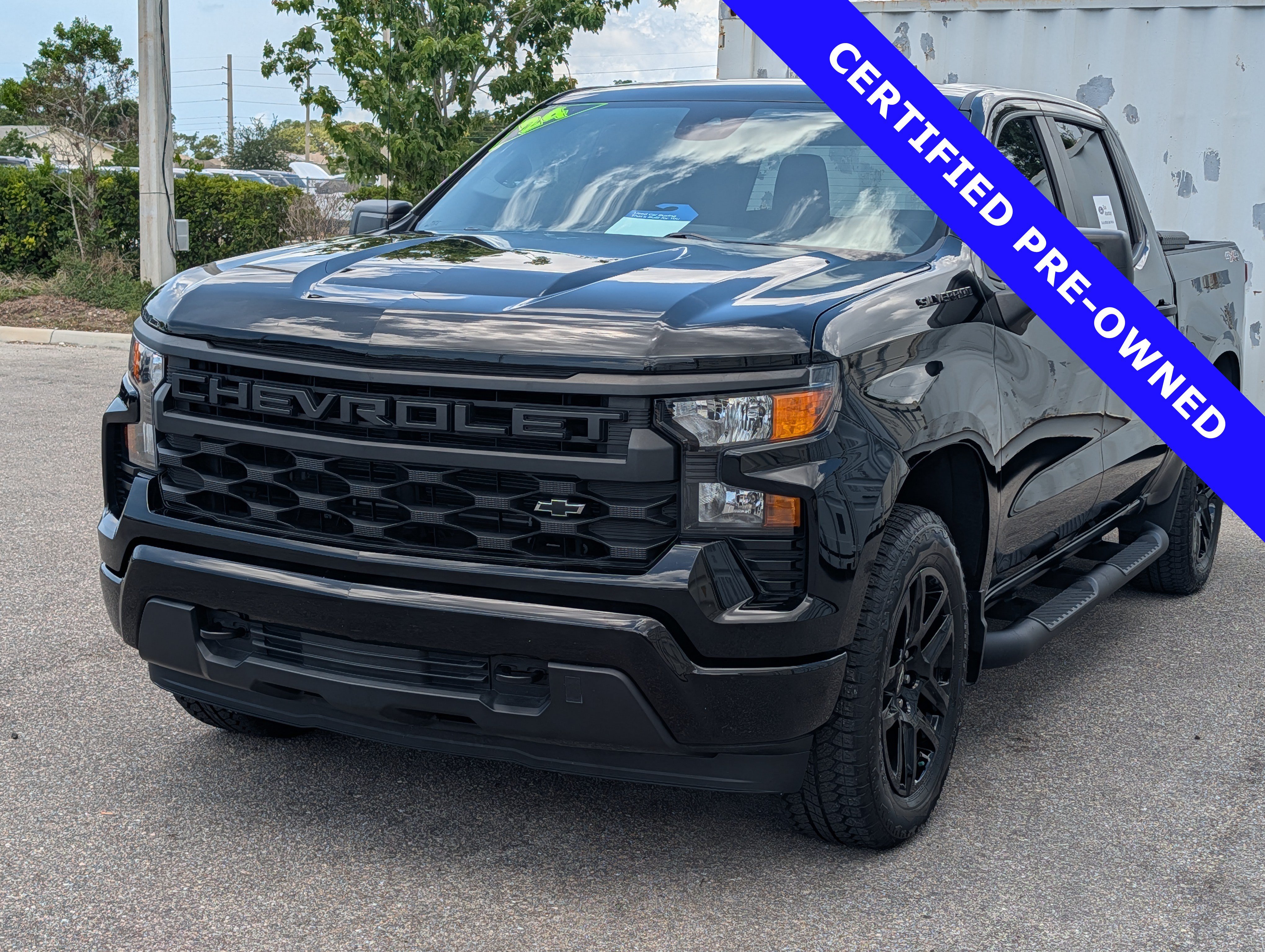 Used 2024 Chevrolet Silverado 1500 Custom w/ Turbomax Blackout Package AWD/4WD image 7