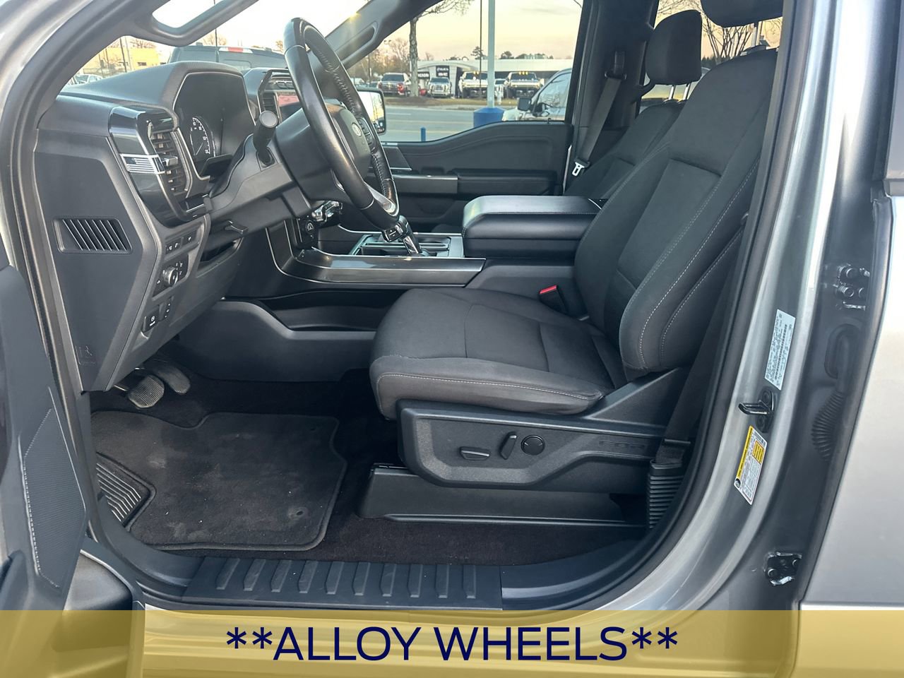 Certified 2022 Ford F150 XLT w/ Equipment Group 302A High image 10