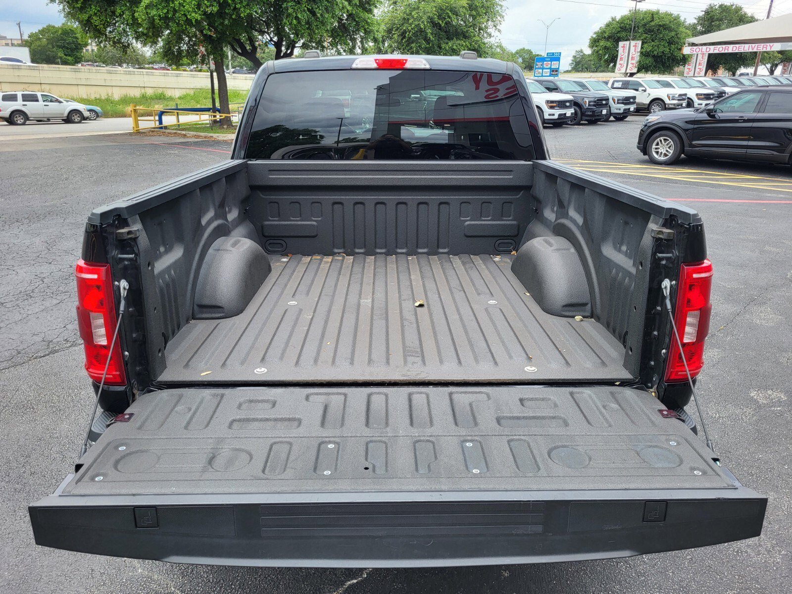 Certified 2023 Ford F150 XLT w/ Equipment Group 301A Mid RWD image 32