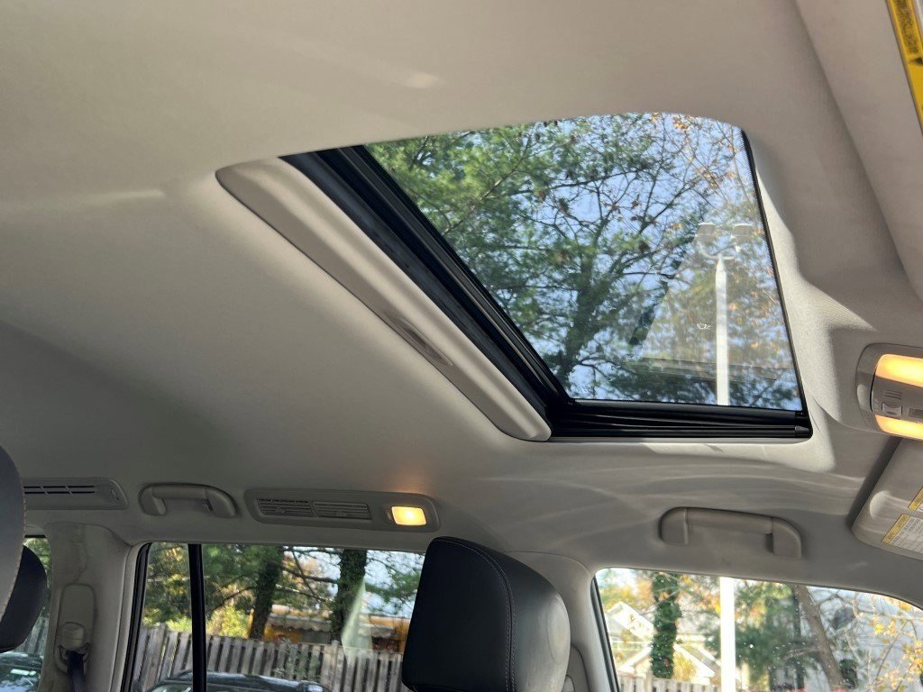 Used 2018 Nissan Armada Platinum w/ Captain Seat Package image 8