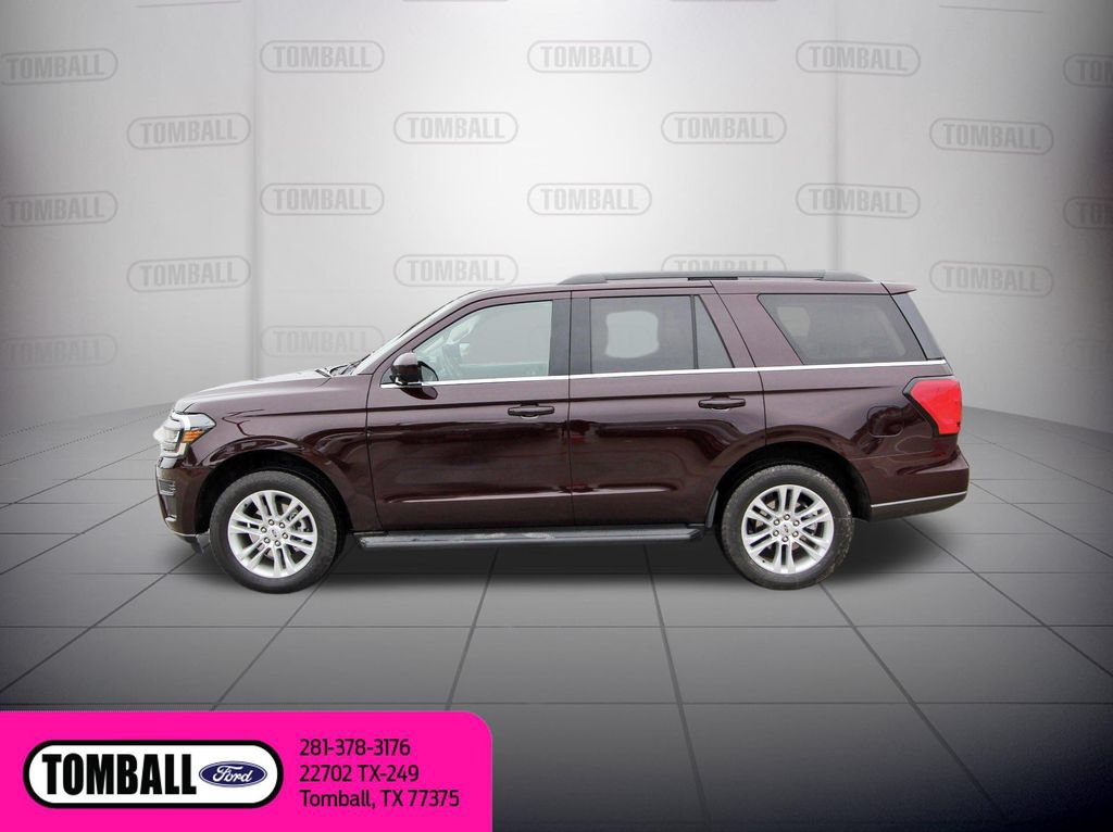 Certified 2024 Ford Expedition XLT RWD image 5