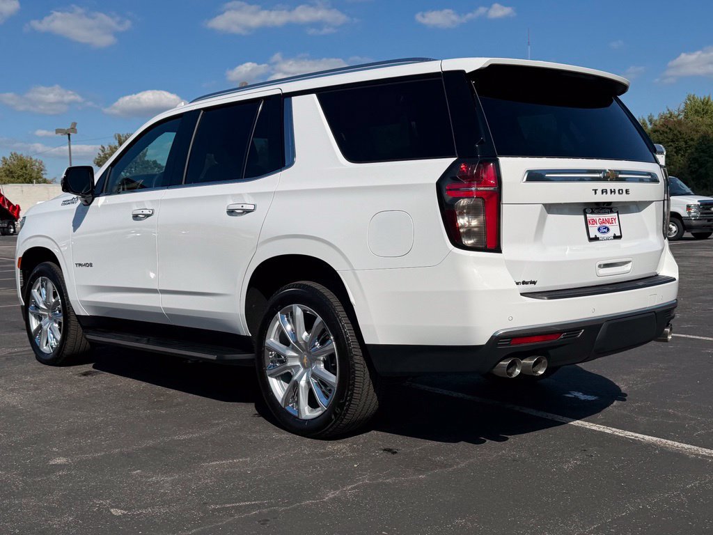 Used 2024 Chevrolet Tahoe High Country AWD/4WD image 12