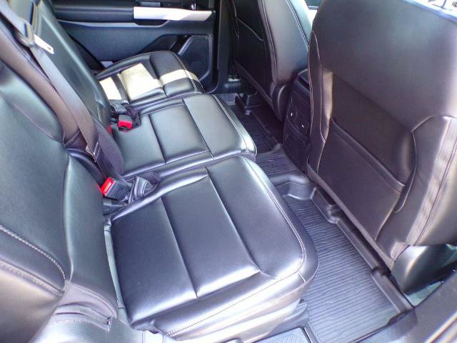 Certified 2023 Ford Explorer XLT w/ Equipment Group 202A AWD/4WD image 12
