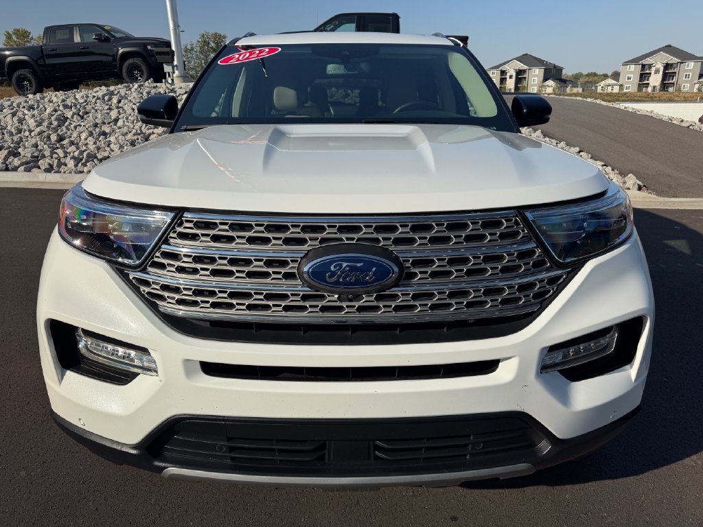 Certified 2023 Ford Explorer Limited w/ Limited Technology Package AWD/4WD image 2
