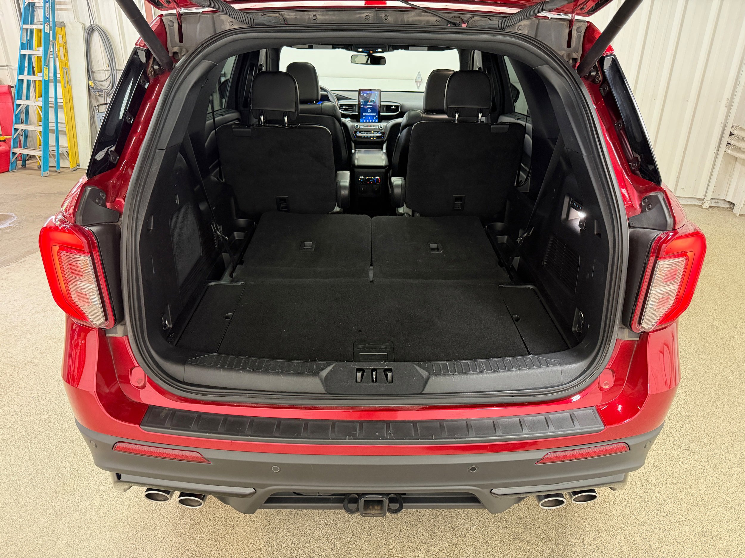 Certified 2020 Ford Explorer ST w/ ST Street Pack AWD/4WD image 38