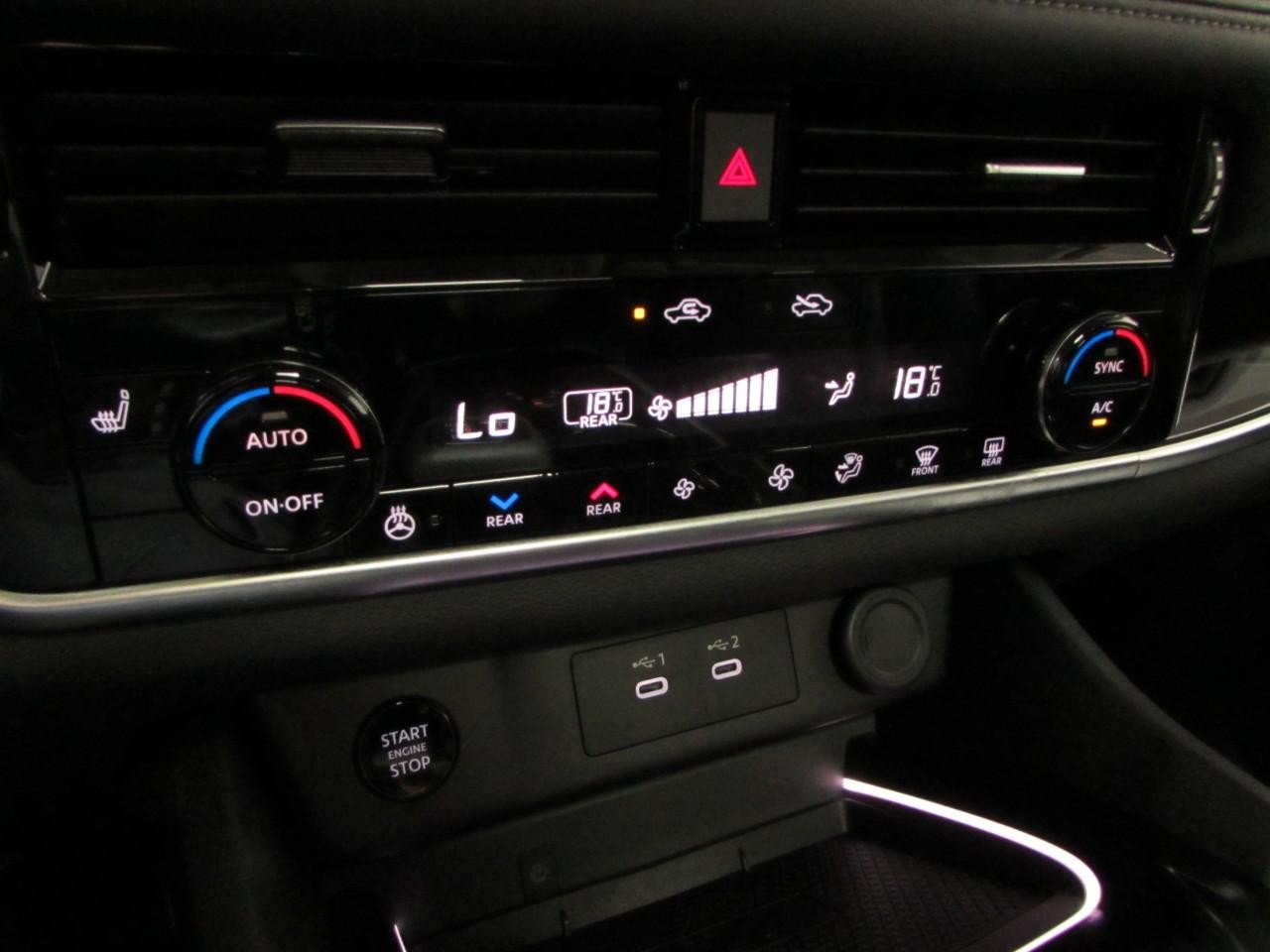Used 2025 Nissan Rogue SL w/ Tech Package AWD/4WD image 31