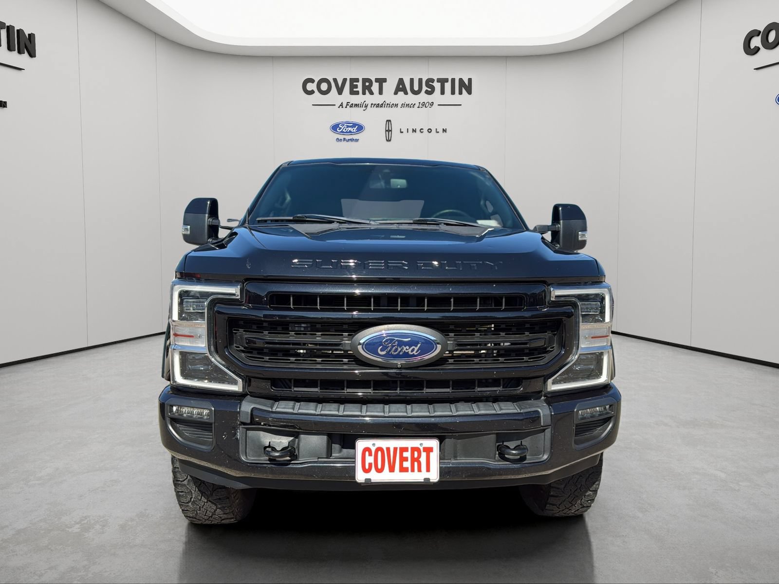 Certified 2022 Ford F250 Lariat w/ Tremor Off-Road Package AWD/4WD image 9